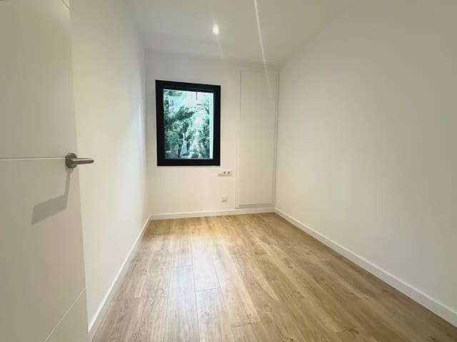 3 slaapkamer Appartement te koop in Cadaqués - € 515.000 (Ref: 9950105)