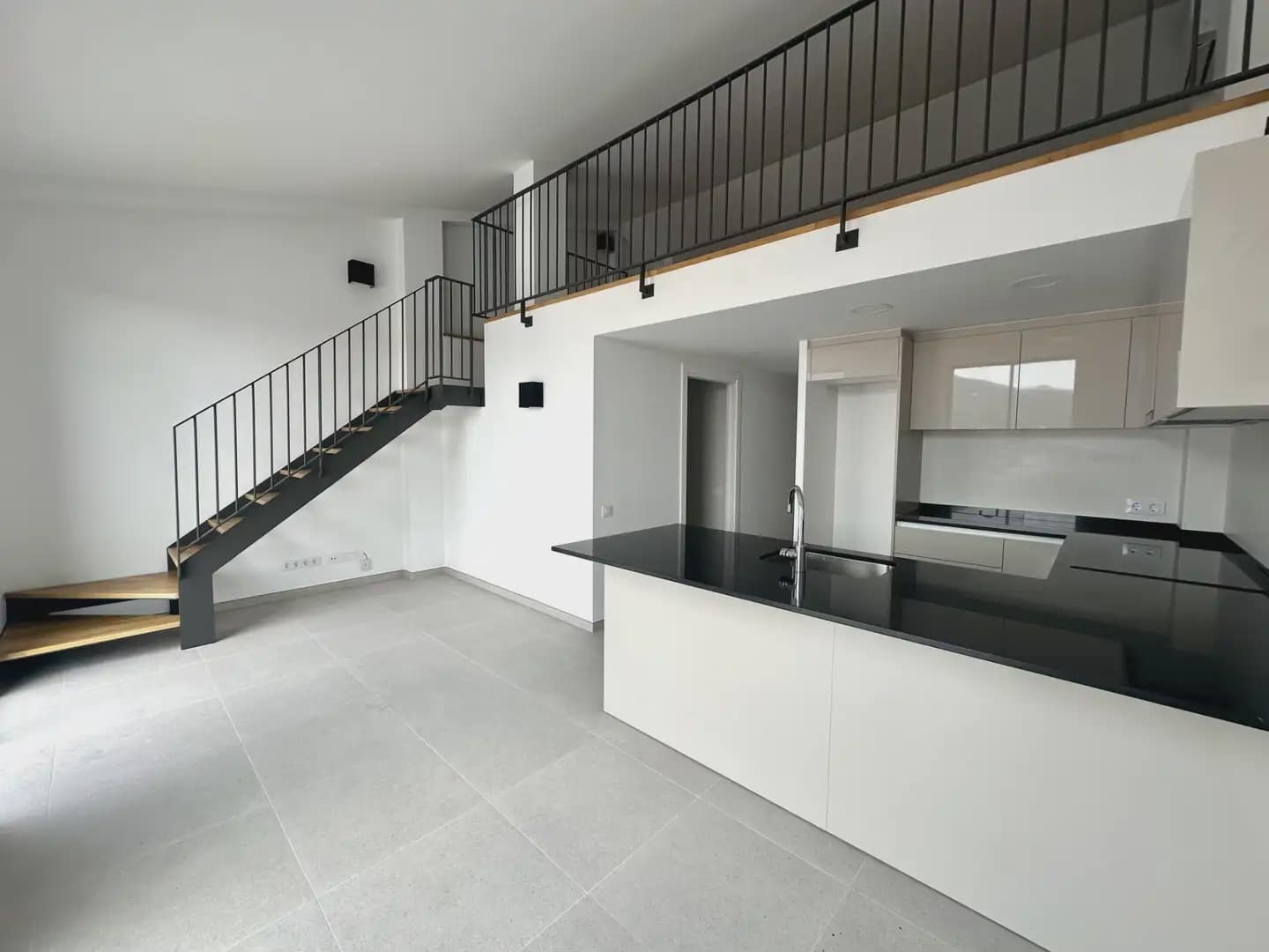 3 slaapkamer Appartement te koop in Cadaques - € 515.000 (Ref: 9950105)
