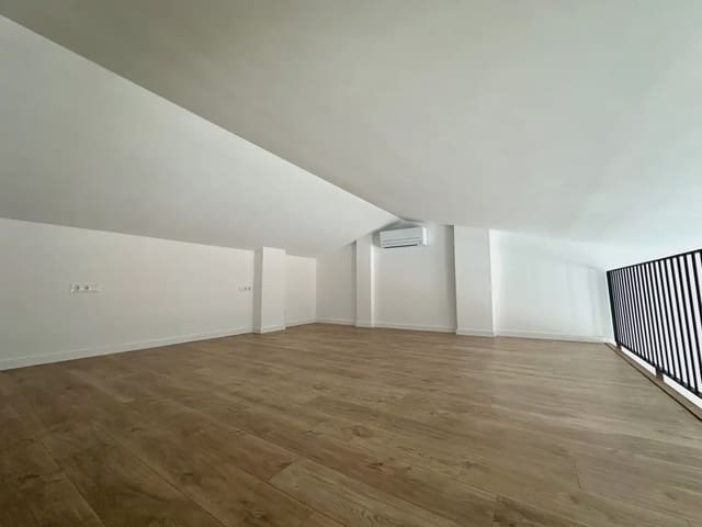 3 slaapkamer Appartement te koop in Cadaqués - € 515.000 (Ref: 9950105)