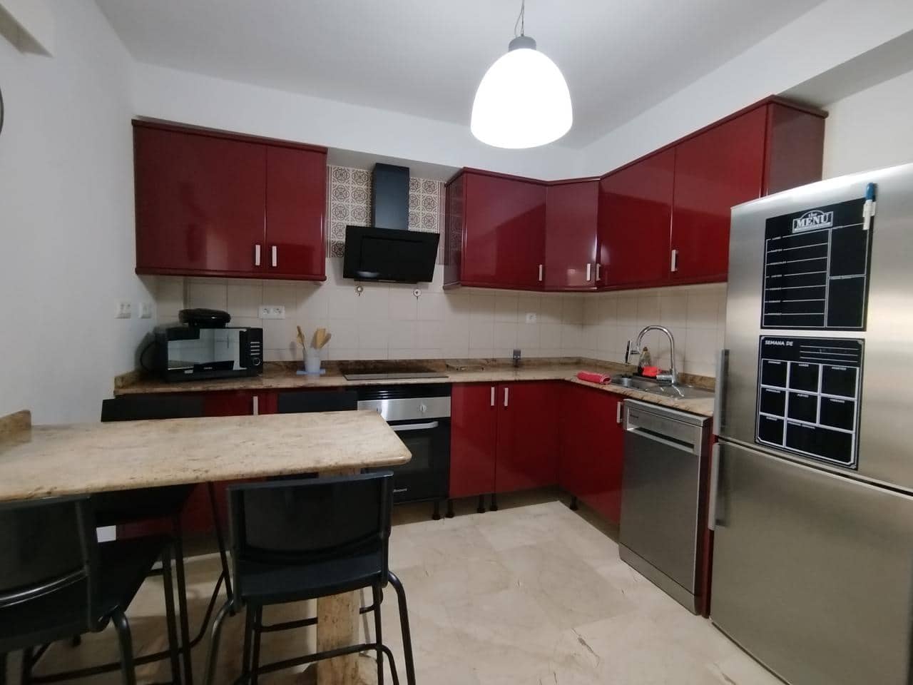 2 slaapkamer Flat te huur in Puerto Rico met zwembad - € 1.500 (Ref: 10001276)