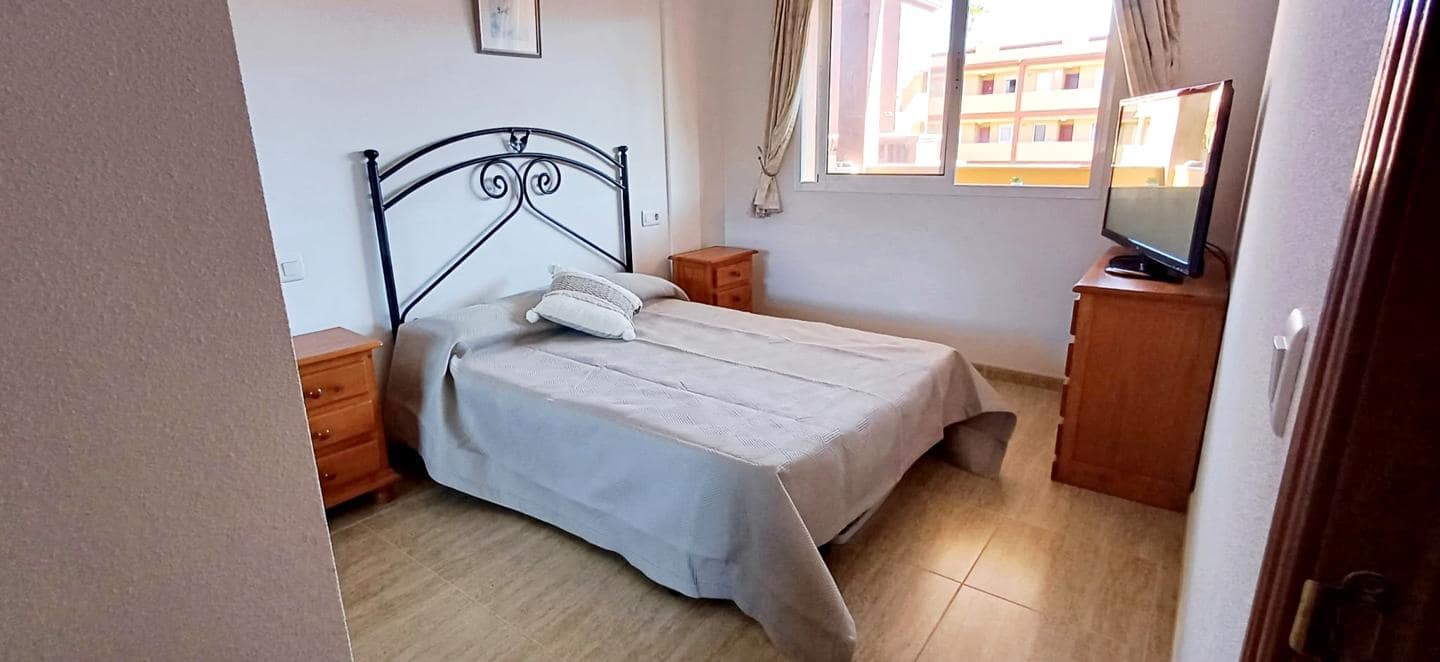 2 sovrum Lägenhet att hyra i La Oliva med pool garage - 1 200 € (Ref: 10009722)
