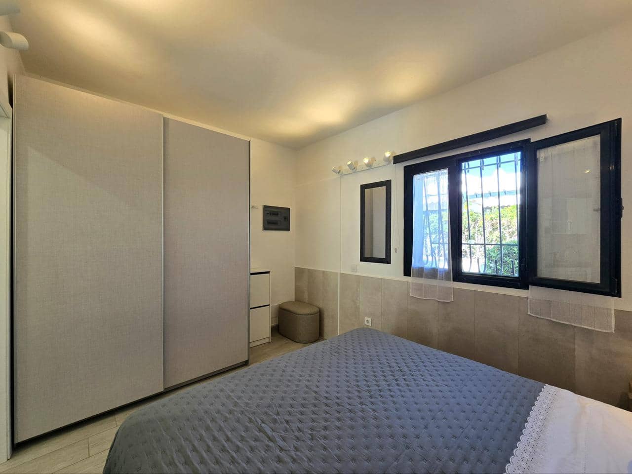 1 sypialnia Bungalow do wynajęcia w Maspalomas z basenem - 1 300 € (Ref: 10009723)
