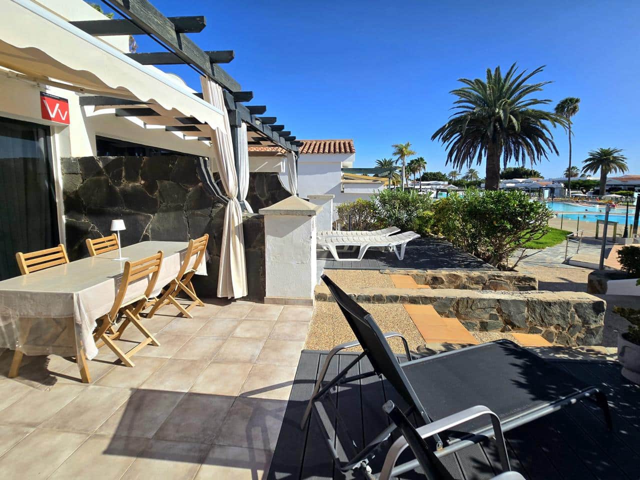 1 sypialnia Bungalow do wynajęcia w Maspalomas z basenem - 1 300 € (Ref: 10009723)
