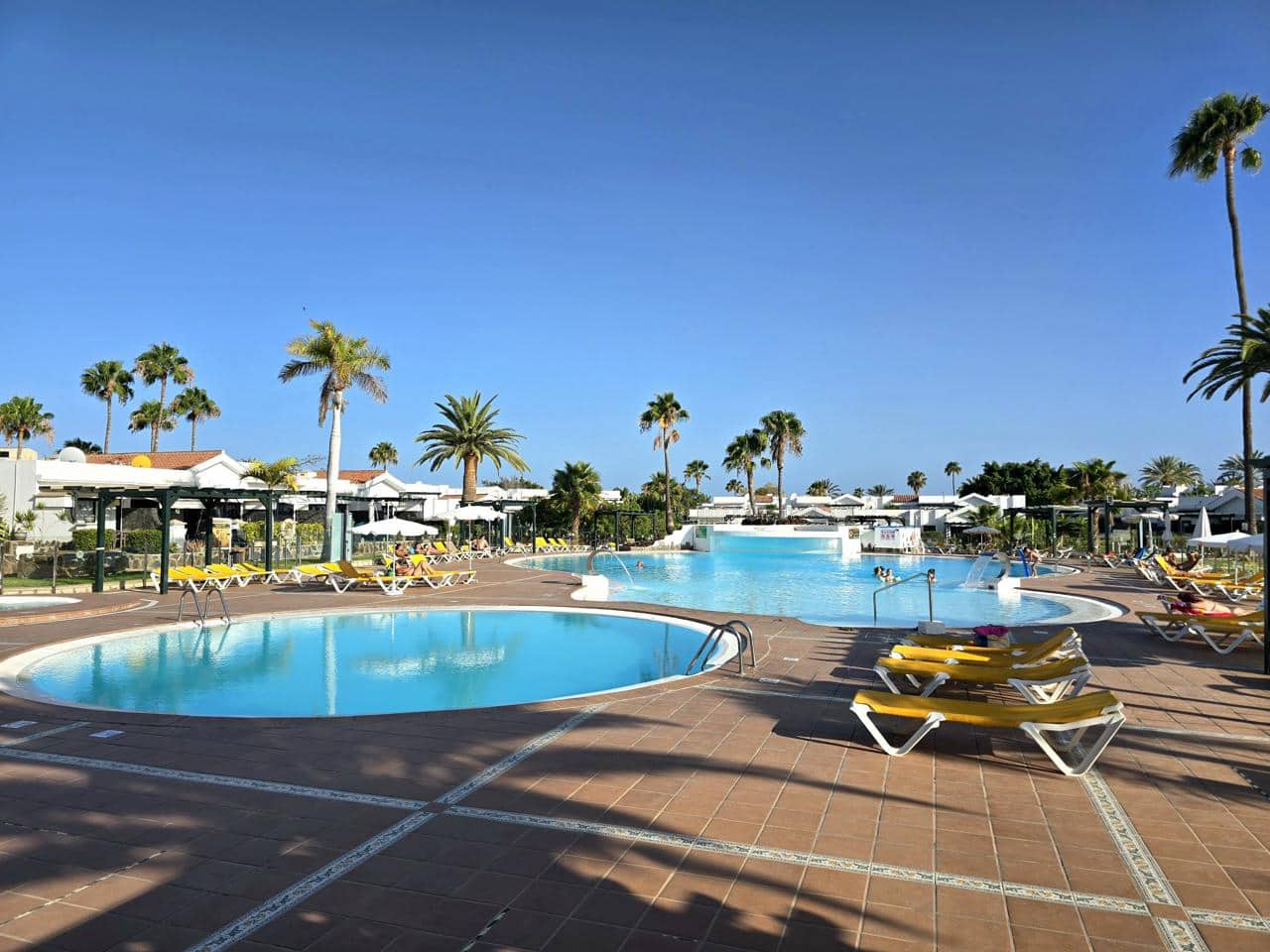1 sypialnia Bungalow do wynajęcia w Maspalomas z basenem - 1 300 € (Ref: 10009723)