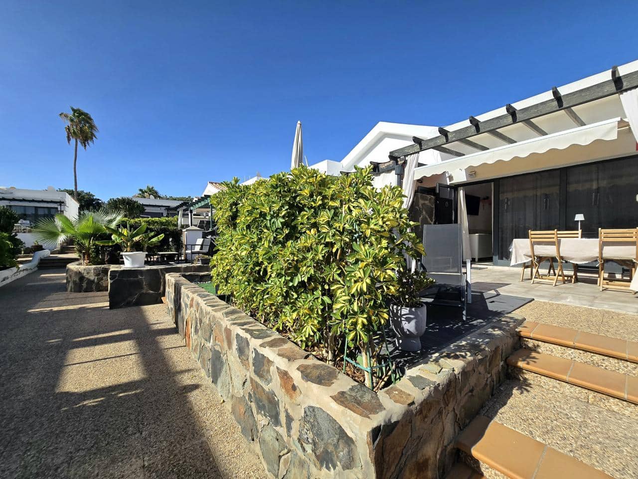 1 sypialnia Bungalow do wynajęcia w Maspalomas z basenem - 1 300 € (Ref: 10009723)