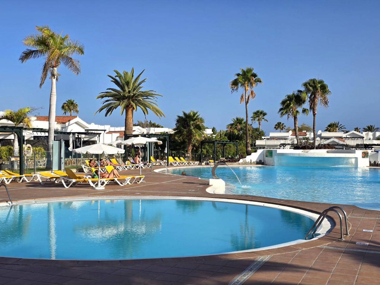 1 sypialnia Bungalow do wynajęcia w Maspalomas z basenem - 1 300 € (Ref: 10009723)