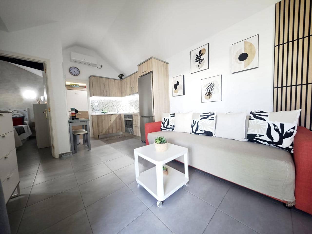2 makuuhuone Bungalow vuokrattavana paikassa Maspalomas mukana uima-altaan - 1 400 € (Ref: 10014783)