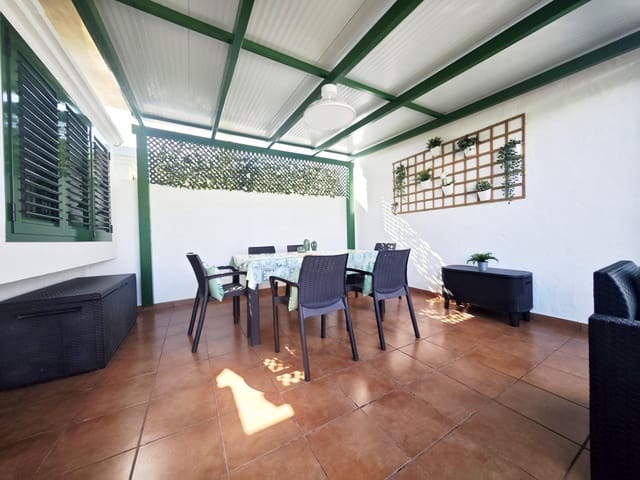 2 slaapkamer Bungalow te huur in Maspalomas, San Bartolomé de Tirajana met zwembad - € 1.400 (Ref: 10014783)