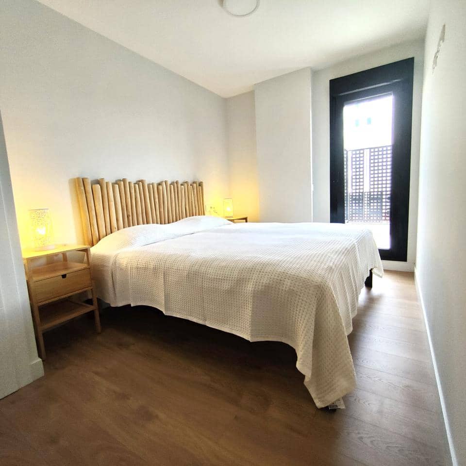2 soveværelse Lejlighed til leje i Las Palmas de Gran Canaria med swimmingpool garage - € 2.200 (Ref: 10016656)