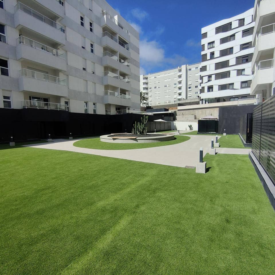 2 soveværelse Lejlighed til leje i Las Palmas de Gran Canaria med swimmingpool garage - € 2.200 (Ref: 10016656)