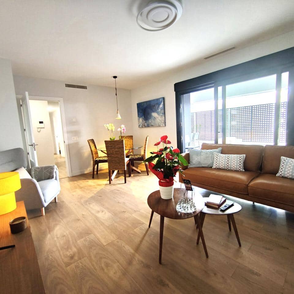 2 soveværelse Lejlighed til leje i Las Palmas de Gran Canaria med swimmingpool garage - € 2.200 (Ref: 10016656)