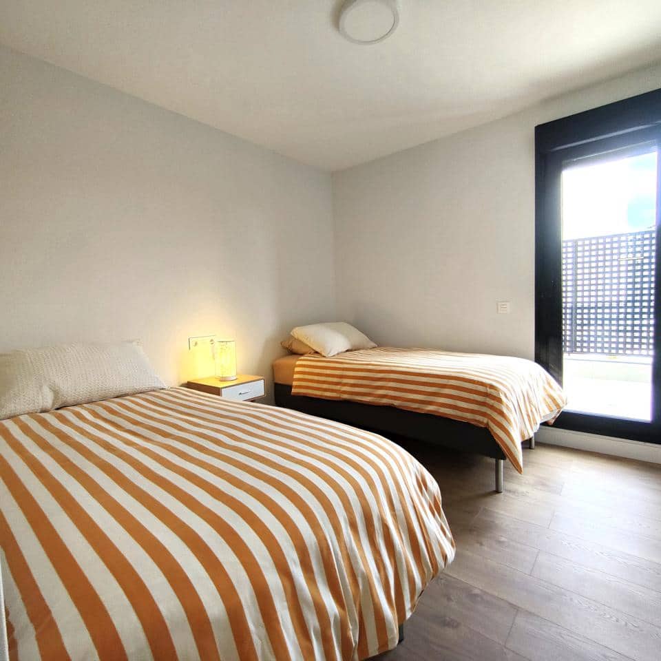 2 soveværelse Lejlighed til leje i Las Palmas de Gran Canaria med swimmingpool garage - € 2.200 (Ref: 10016656)