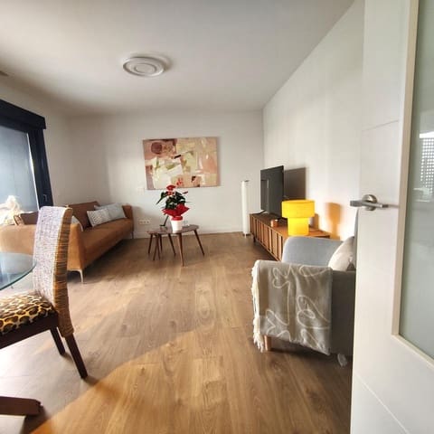Piso de 2 habitaciones en NegrÃ­n, Las Palmas de Gran Canaria en alquiler con piscina garaje - 2.200 € (Ref: 10016656)