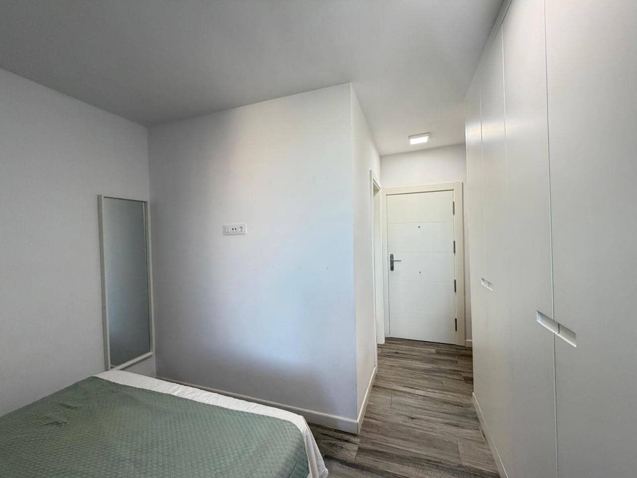 Leilighet til leie i San Agustin med svømmebasseng - € 900 (Ref: 10016657)
