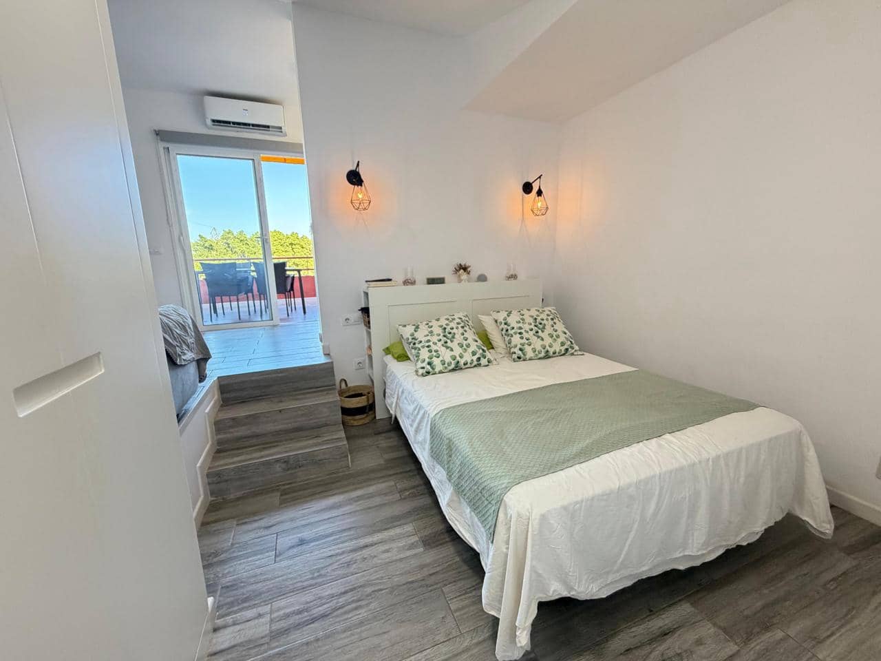 Leilighet til leie i San Agustin med svømmebasseng - € 900 (Ref: 10016657)