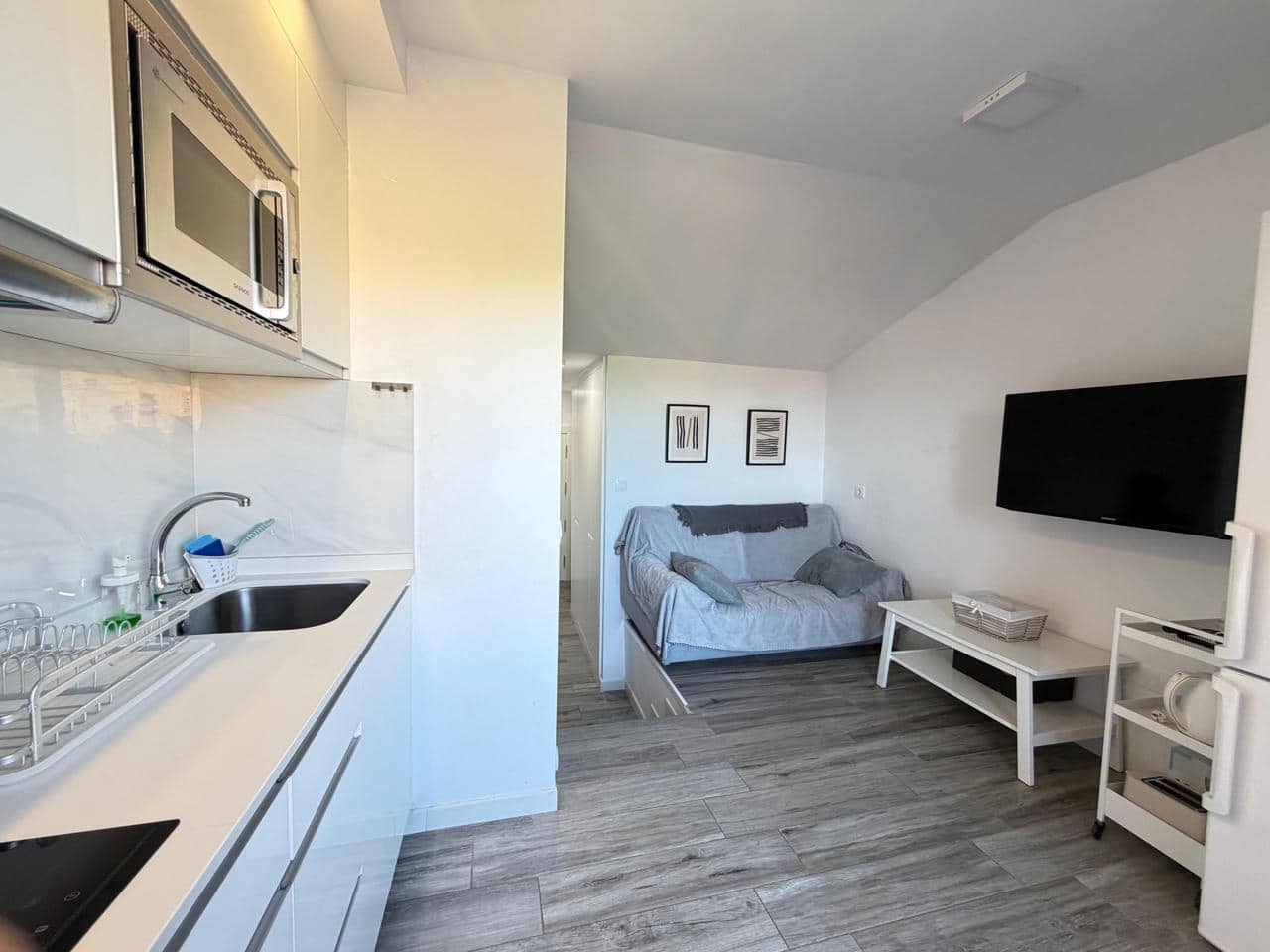 Leilighet til leie i San Agustin med svømmebasseng - € 900 (Ref: 10016657)