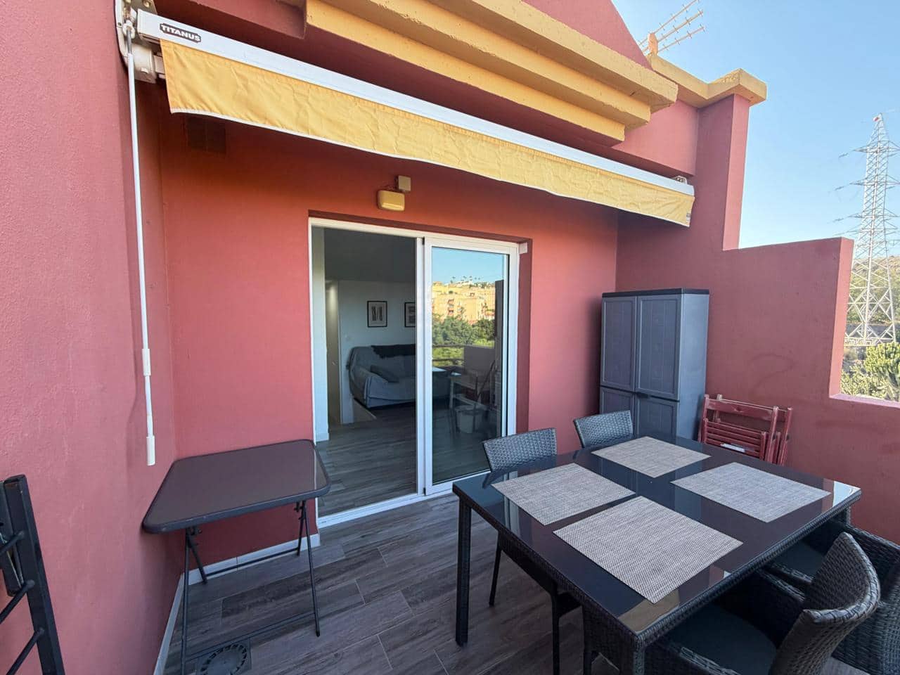 Leilighet til leie i San Agustin med svømmebasseng - € 900 (Ref: 10016657)