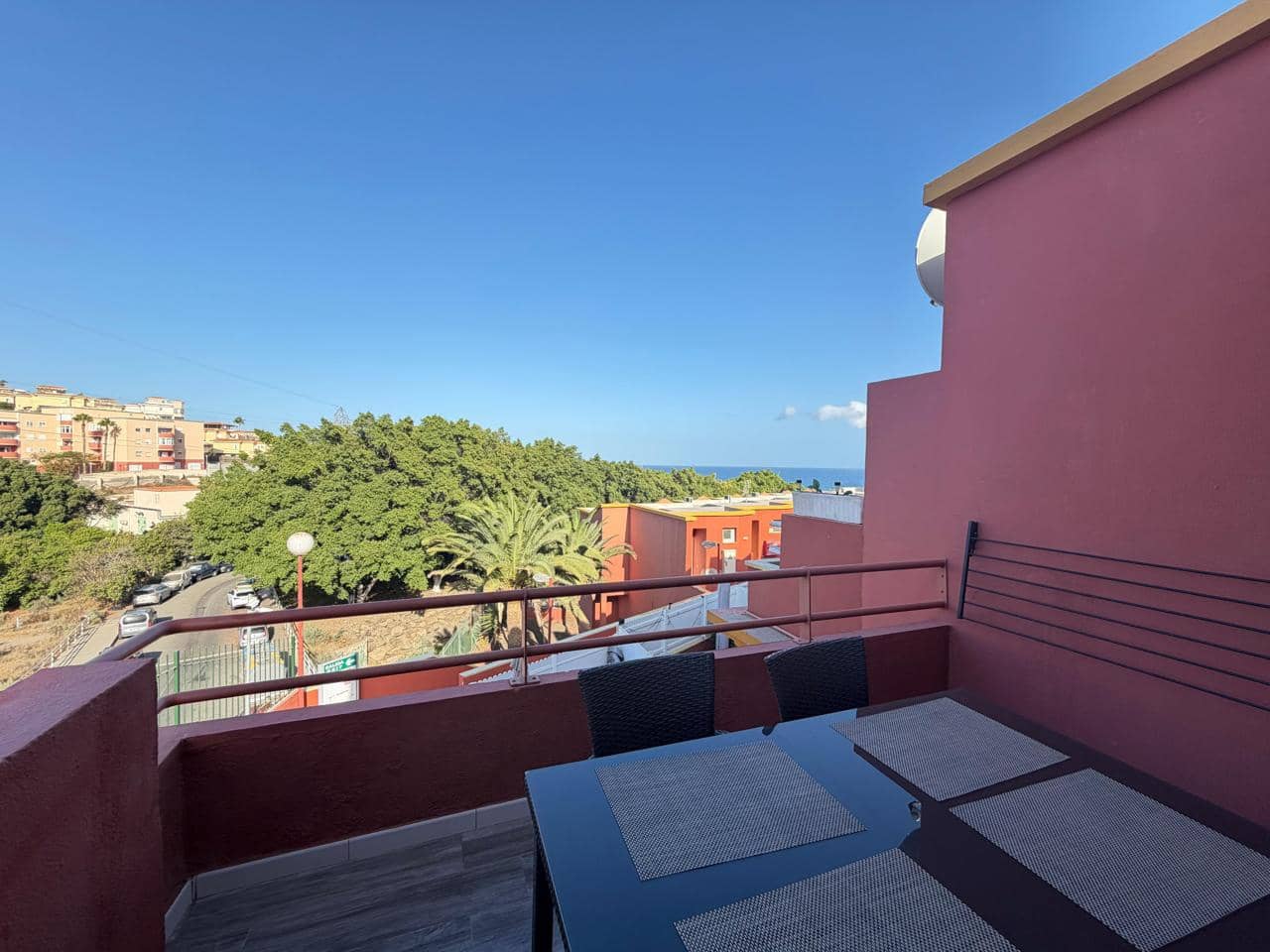 Leilighet til leie i San Agustin med svømmebasseng - € 900 (Ref: 10016657)