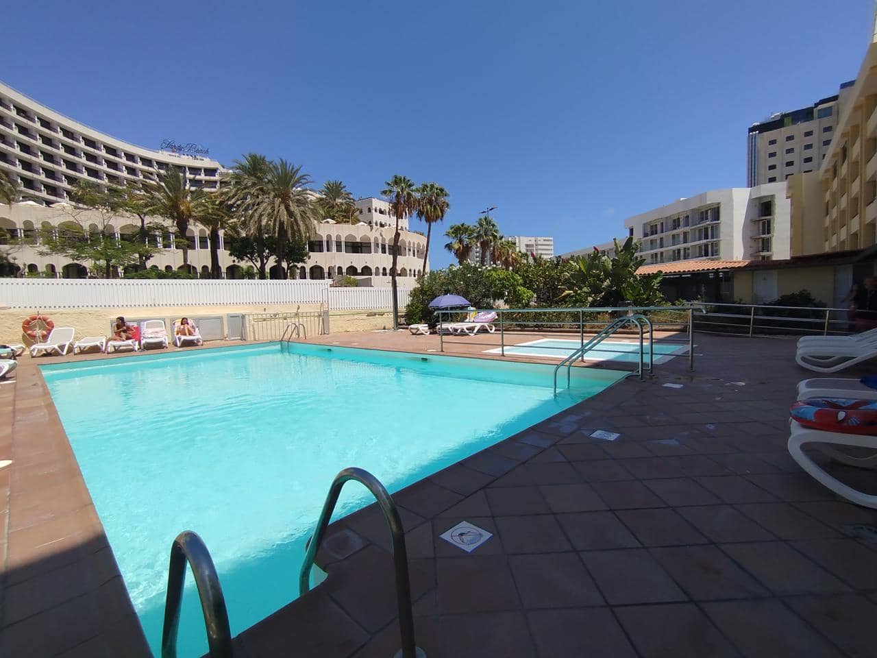 1 sovrum Lägenhet att hyra i Playa del Ingles med pool - 1 150 € (Ref: 10031248)