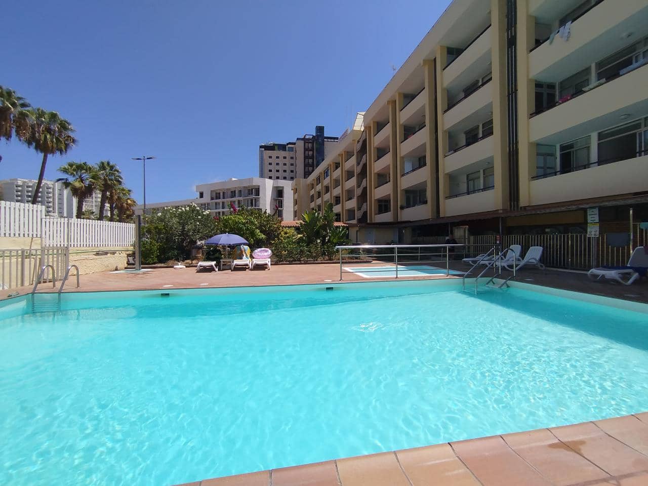 1 sovrum Lägenhet att hyra i Playa del Ingles med pool - 1 150 € (Ref: 10031248)