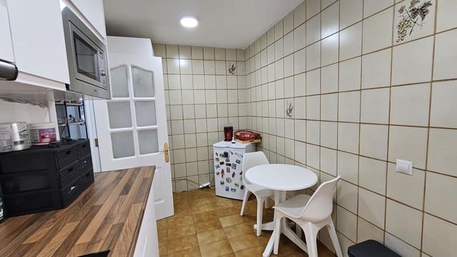 3 sypialnia Mieszkanie do wynajęcia w Playa del Inglés, San Bartolomé de Tirajana z basenem garażem - 1 500 € (Ref: 10031249)
