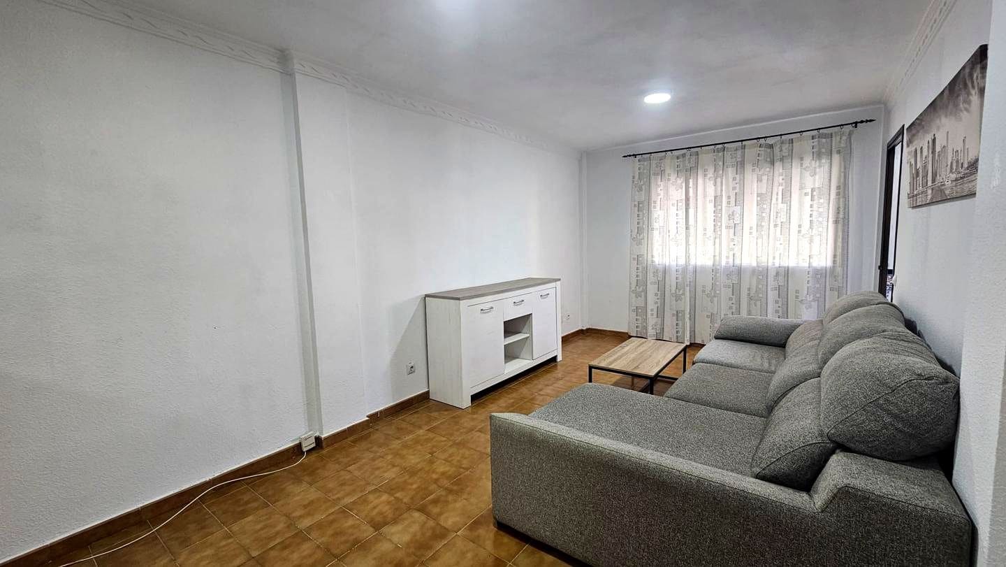 3 bedroom Flat for rent in Playa del Ingles with pool garage - € 1,500 (Ref: 10031249)