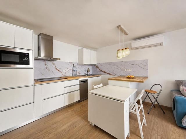 2 soveværelse Lejlighed til leje i Sonneland, San Bartolomé de Tirajana med swimmingpool - € 1.350 (Ref: 10031251)
