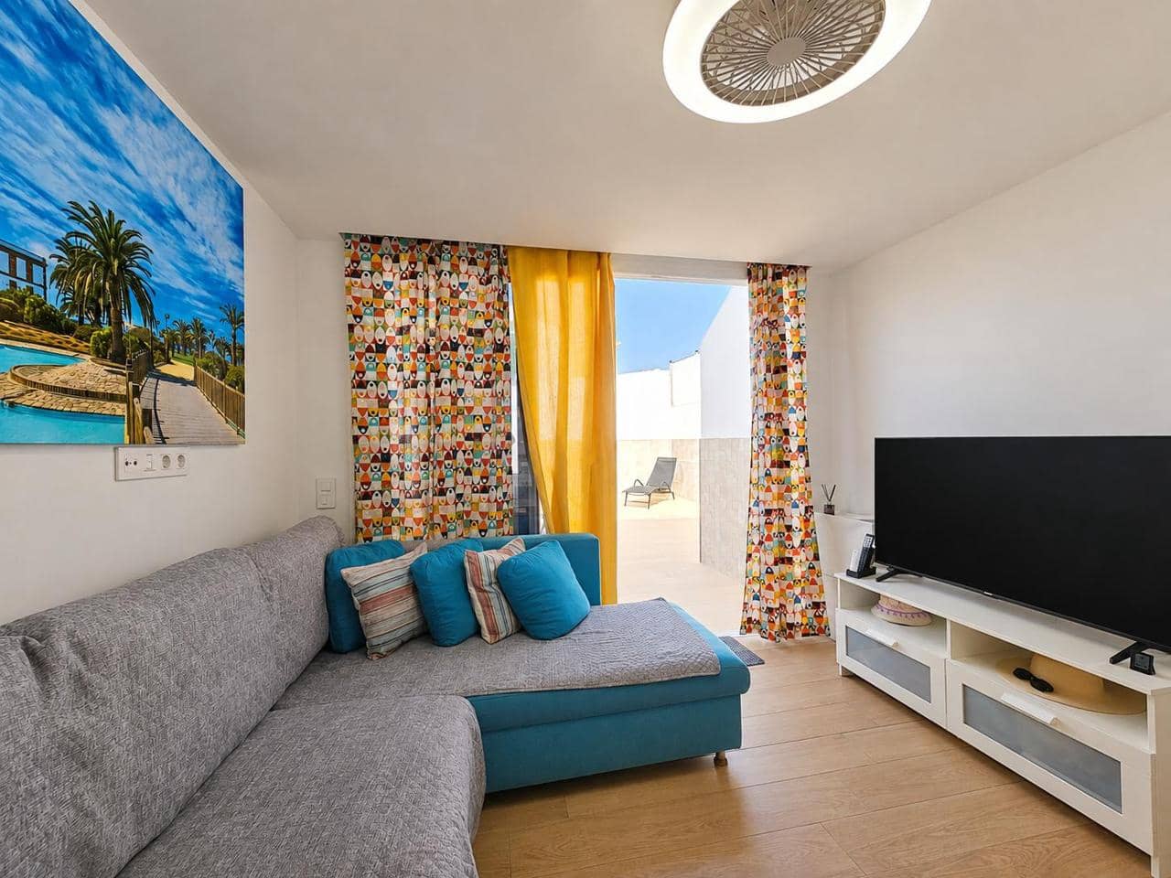 2 soveværelse Lejlighed til leje i Sonneland med swimmingpool - € 1.350 (Ref: 10031251)