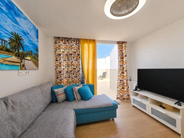 2 soveværelse Lejlighed til leje i Sonneland, San Bartolomé de Tirajana med swimmingpool - € 1.350 (Ref: 10031251)