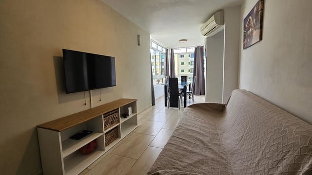 2 bedroom Flat for sale in Playa del Inglés, San Bartolomé de Tirajana with pool - € 299,500 (Ref: 10031253)