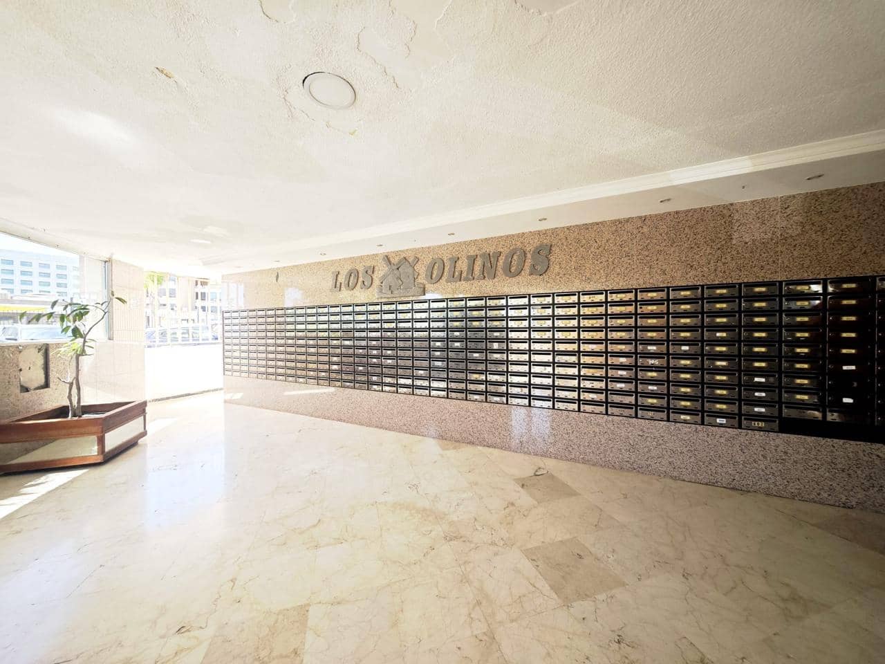 Piso de 1 habitación en Playa del Inglés en venta con piscina garaje - 225.000 € (Ref: 10042208)