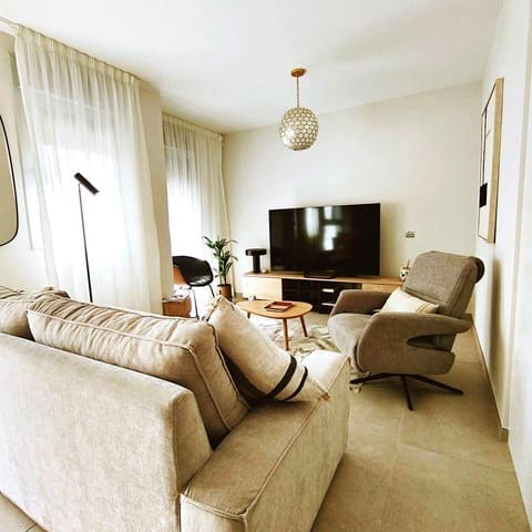 Piso de 1 habitación en Santa Catalina - Canteras, Las Palmas de Gran Canaria en alquiler con garaje - 1.500 € (Ref: 10047607)