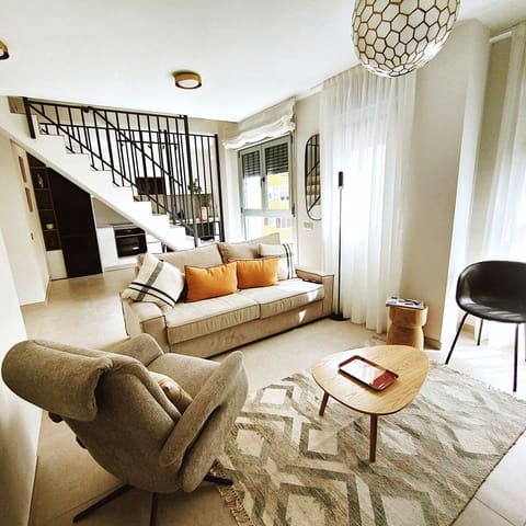 Piso de 1 habitación en Santa Catalina - Canteras, Las Palmas de Gran Canaria en alquiler con garaje - 1.500 € (Ref: 10047607)