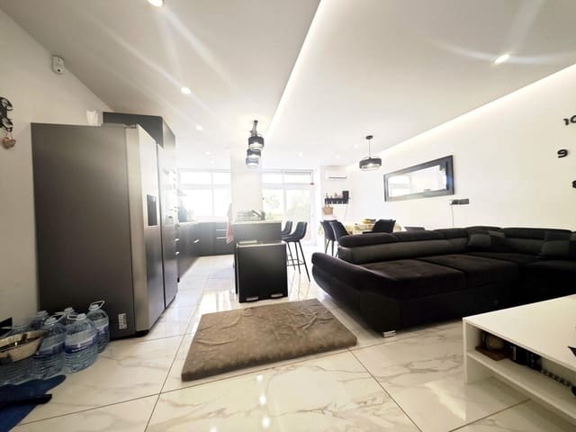 2 bedroom Flat for sale in San Fernando, Moya - € 265,000 (Ref: 10048052)