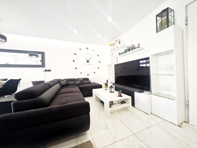 2 bedroom Flat for sale in San Fernando, Moya - € 265,000 (Ref: 10048052)
