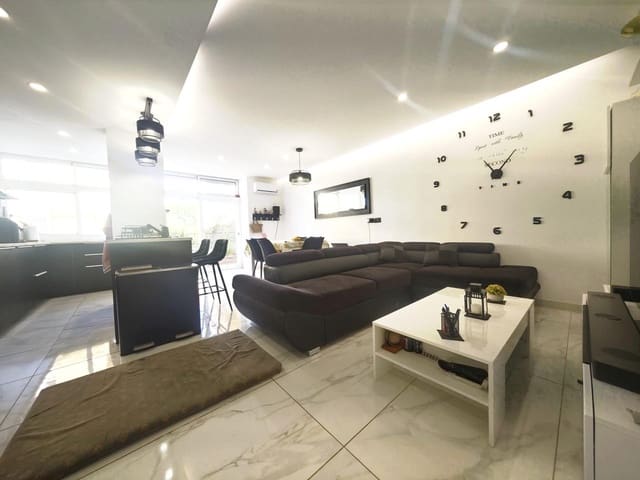 2 bedroom Flat for sale in San Fernando, Moya - € 265,000 (Ref: 10048052)
