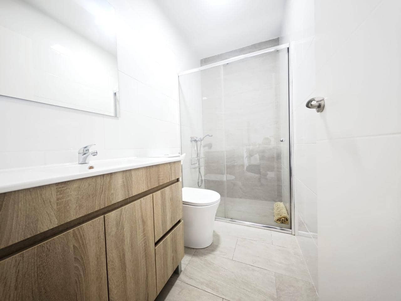 1 quarto Apartamento para arrendar em Puerto Rico com piscina - 1 100 € (Ref: 10054487)