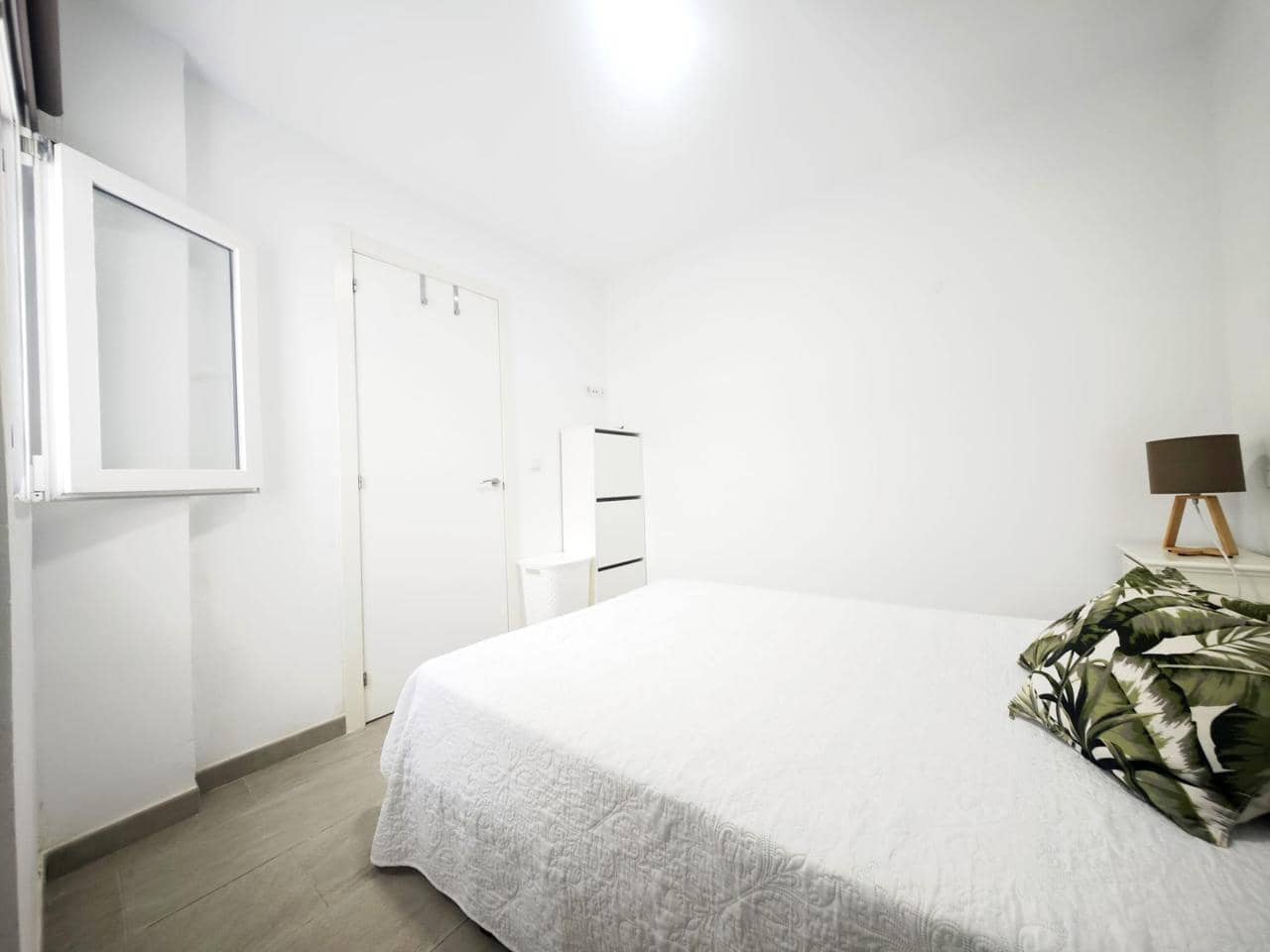 1 quarto Apartamento para arrendar em Puerto Rico com piscina - 1 100 € (Ref: 10054487)