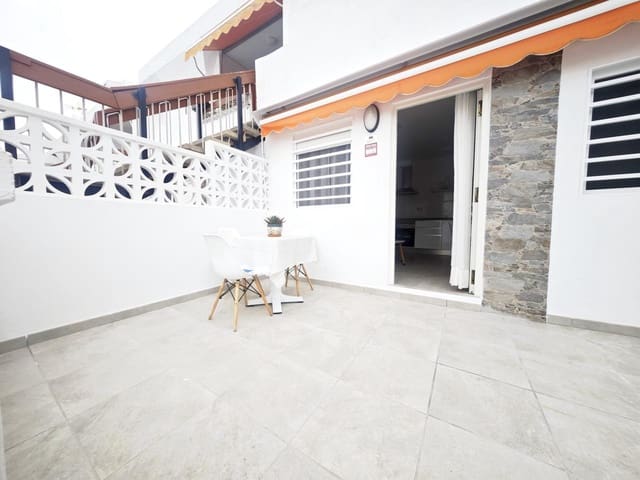 1 quarto Apartamento para arrendar em Puerto Rico, Mogán com piscina - 1 100 € (Ref: 10054487)