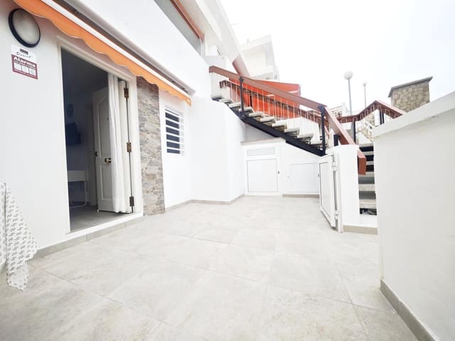 1 quarto Apartamento para arrendar em Puerto Rico, Mogán com piscina - 1 100 € (Ref: 10054487)