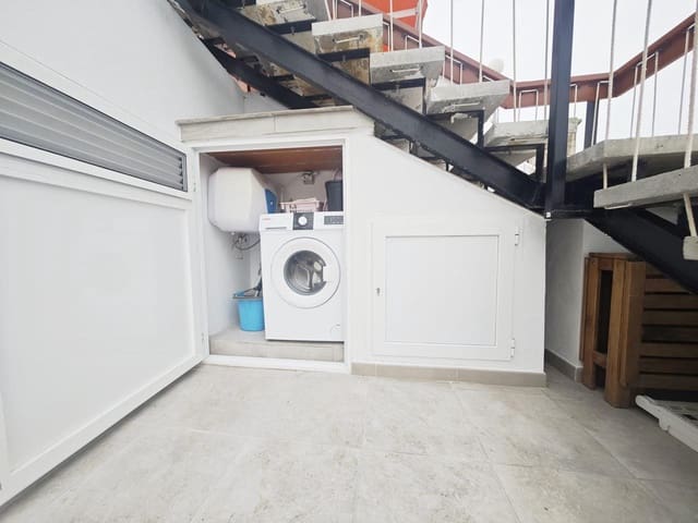 1 quarto Apartamento para arrendar em Puerto Rico, Mogán com piscina - 1 100 € (Ref: 10054487)