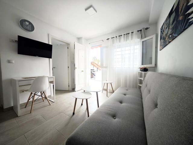 1 quarto Apartamento para arrendar em Puerto Rico, Mogán com piscina - 1 100 € (Ref: 10054487)