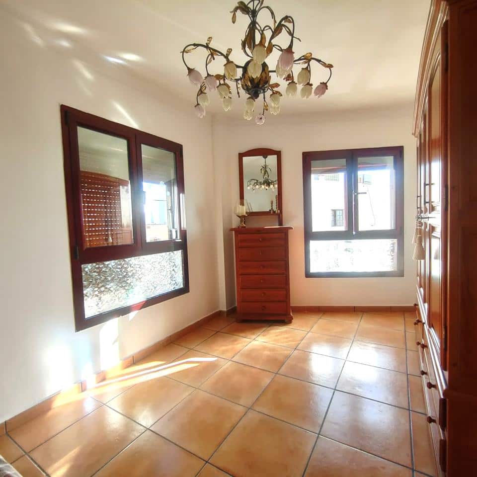 2 soverom Leilighet til leie i Arguineguin - € 1 250 (Ref: 10057591)