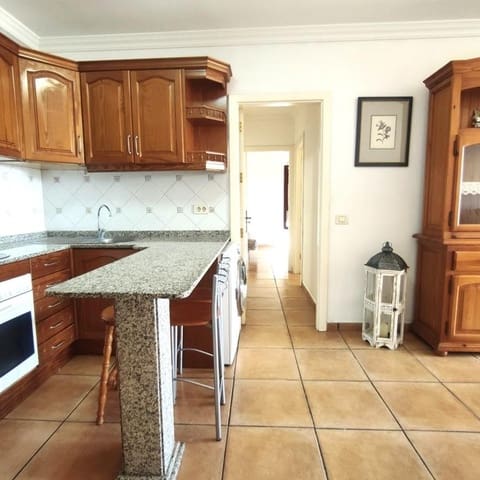 2 soverom Leilighet til leie i Arguineguín, Mogán - € 1 250 (Ref: 10057591)