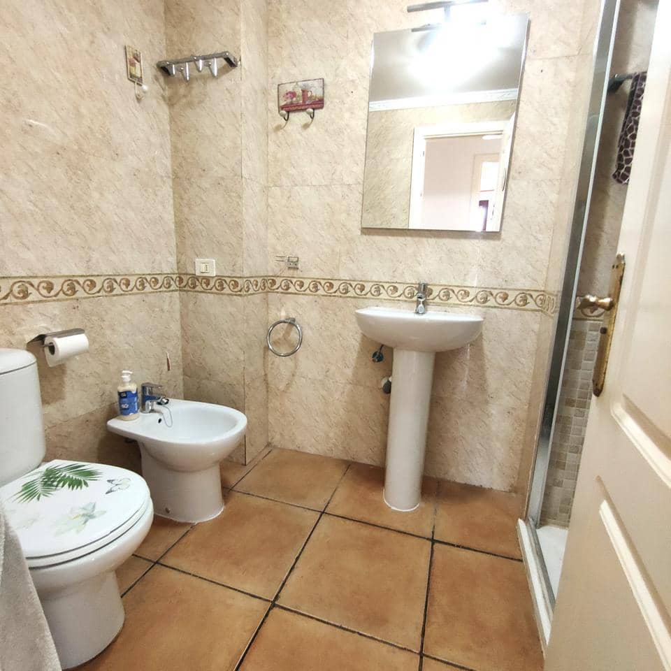 2 soverom Leilighet til leie i Arguineguin - € 1 250 (Ref: 10057591)