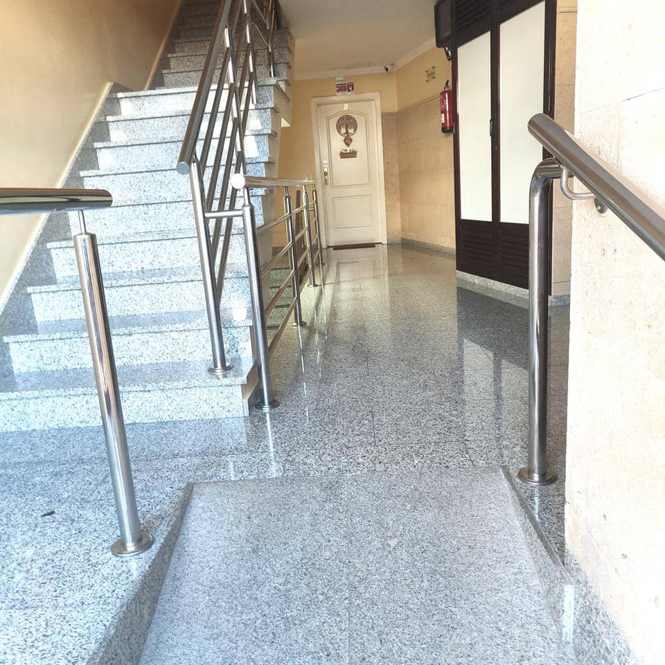 2 soverom Leilighet til leie i Arguineguin - € 1 250 (Ref: 10057591)