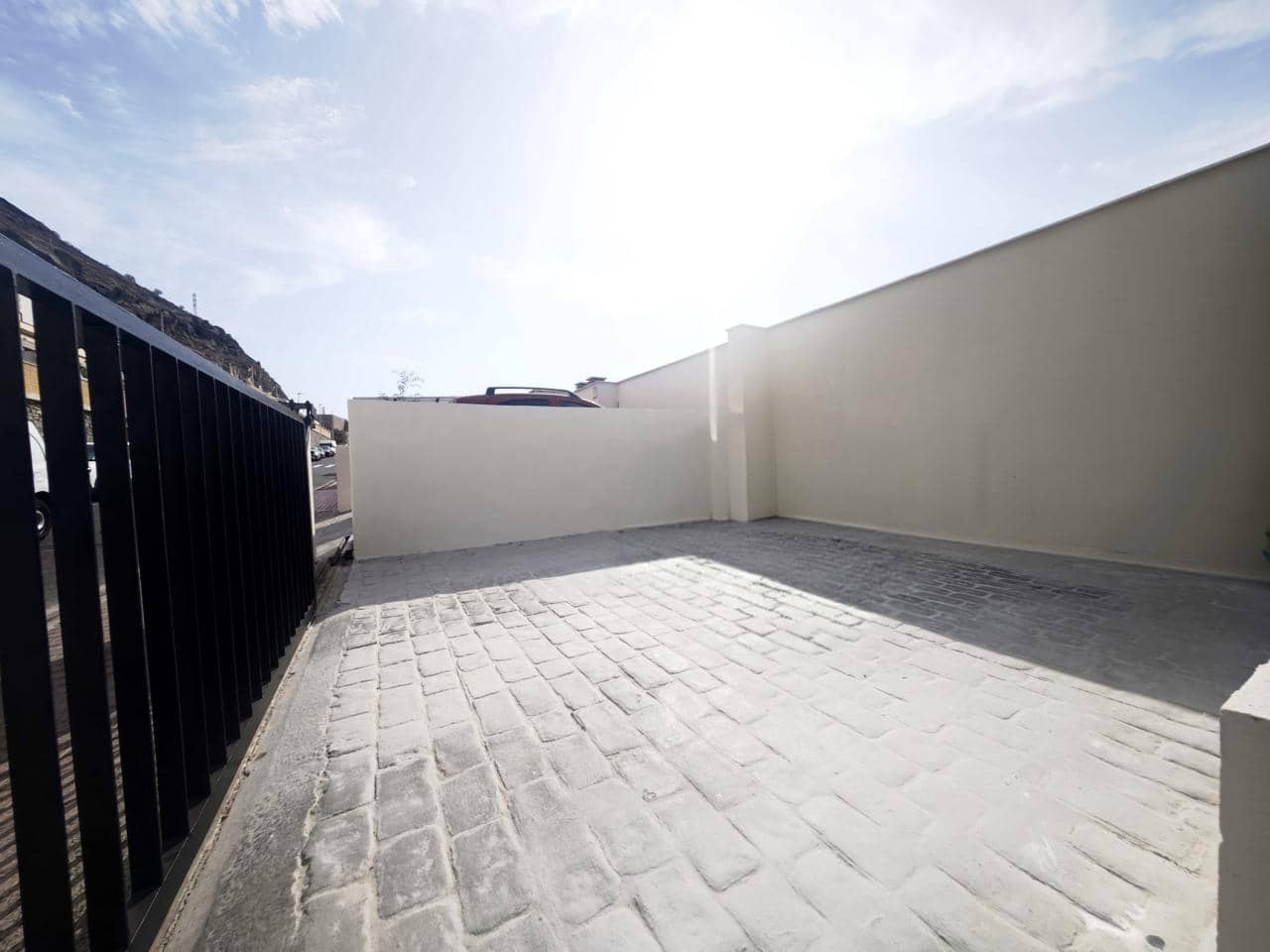 3 slaapkamer Villa te huur in Puerto Rico met garage - € 2.200 (Ref: 10057592)