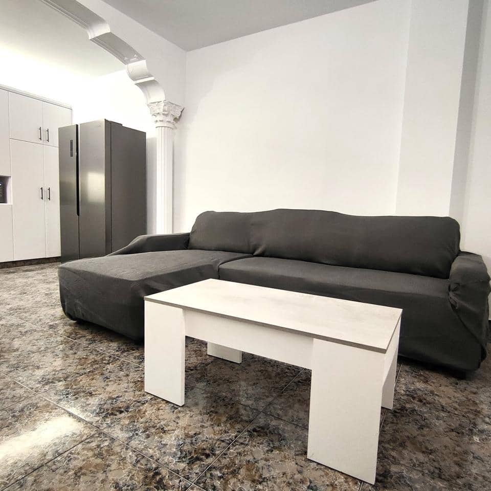 3 bedroom Flat for rent in Telde - € 950 (Ref: 10061039)