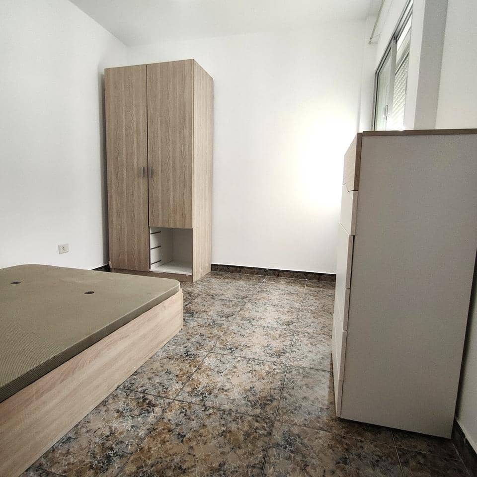 3 bedroom Flat for rent in Telde - € 950 (Ref: 10061039)