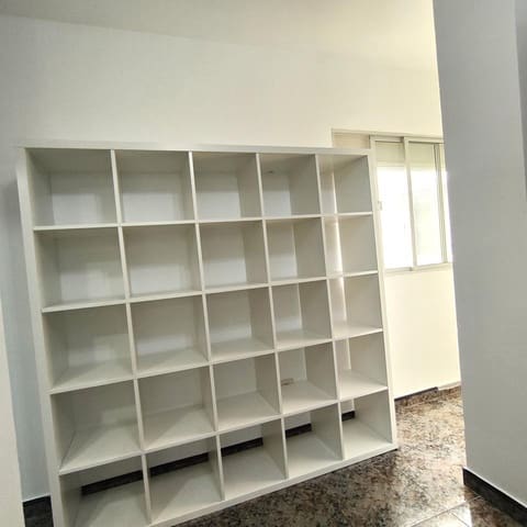 3 quarto Apartamento para arrendar em Telde - 950 € (Ref: 10061039)